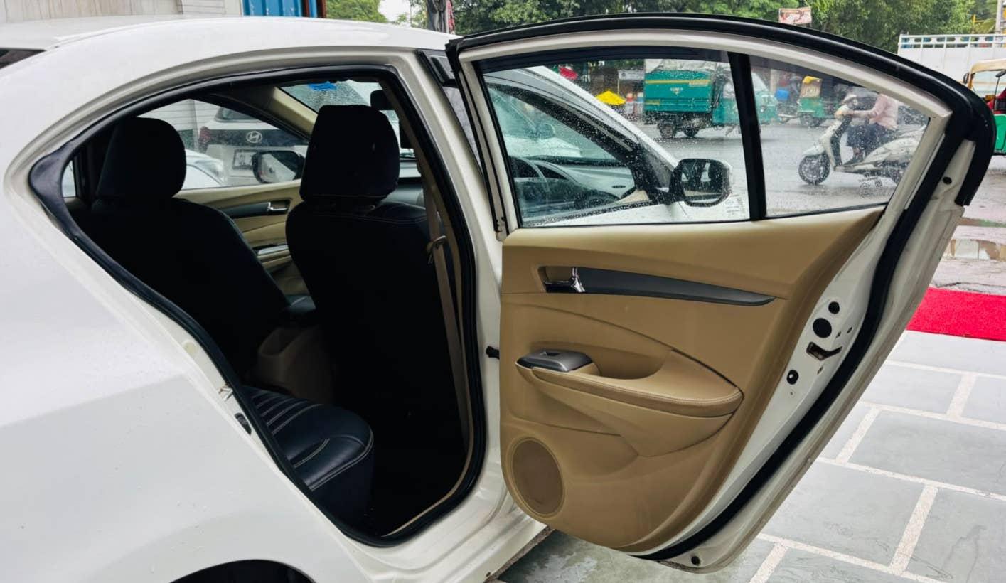 HONDA CITY 1.5 V MT CNG (2012)