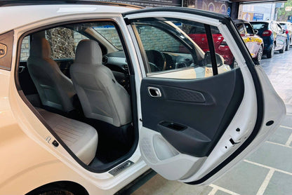 14,000 KMS HYUNDAI GRAND I10 NIOS 1.2 SPORTZ MT KAPPA PETROL (2025)
