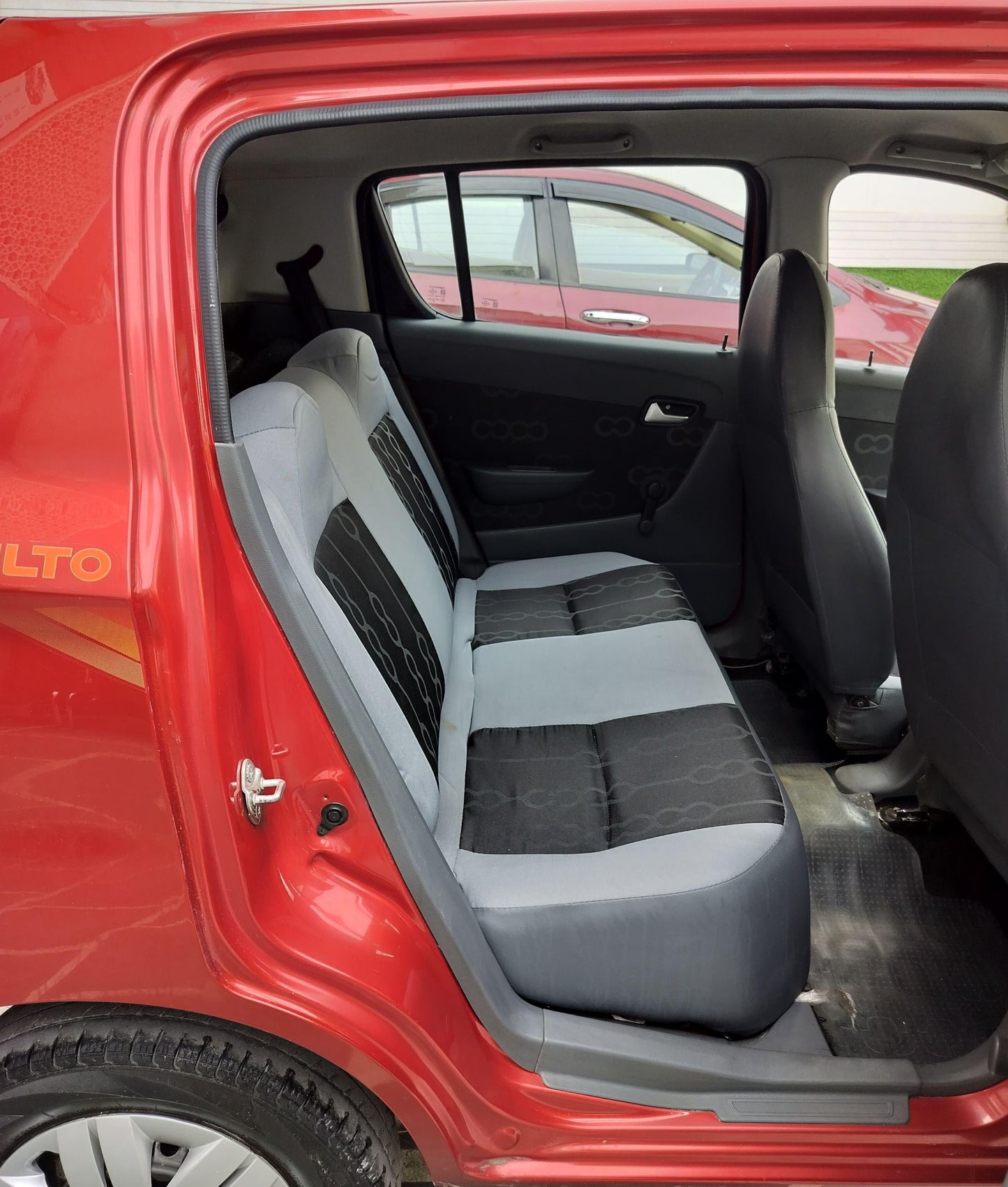 45,000 KMS MARUTI ALTO 800 LXI PETROL (2014)