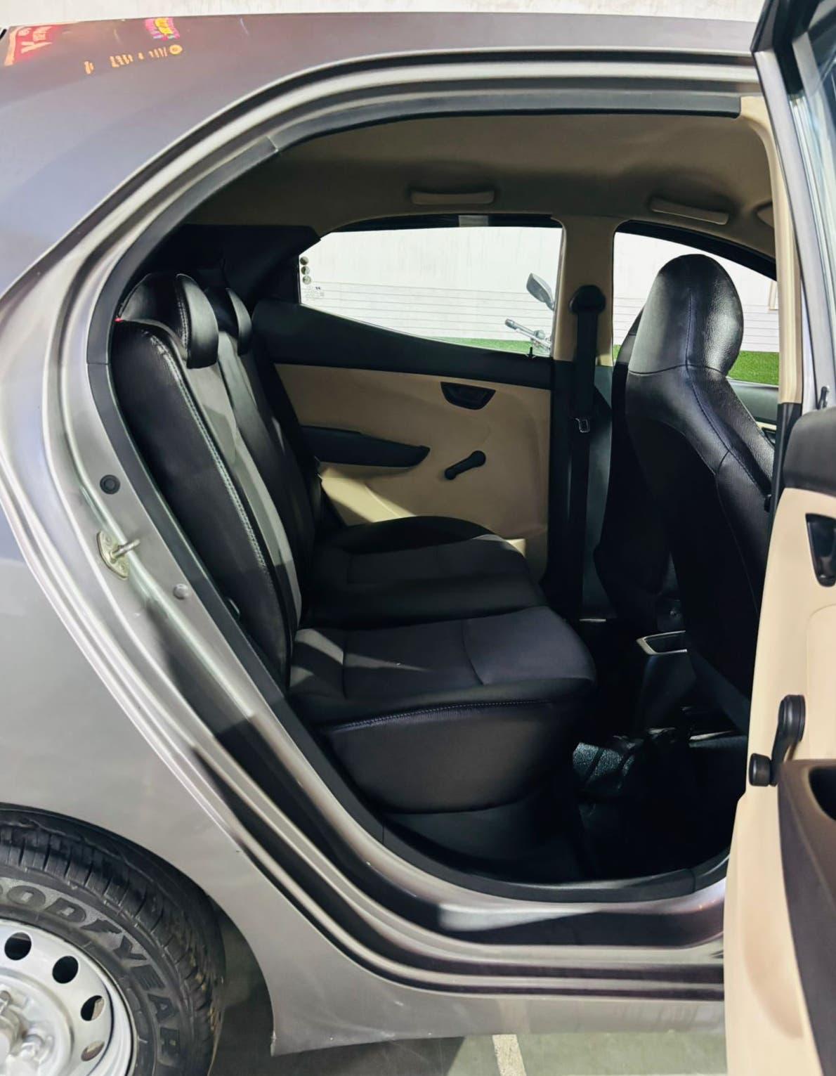 HYUNDAI EON ERA+ PETROL (2012)