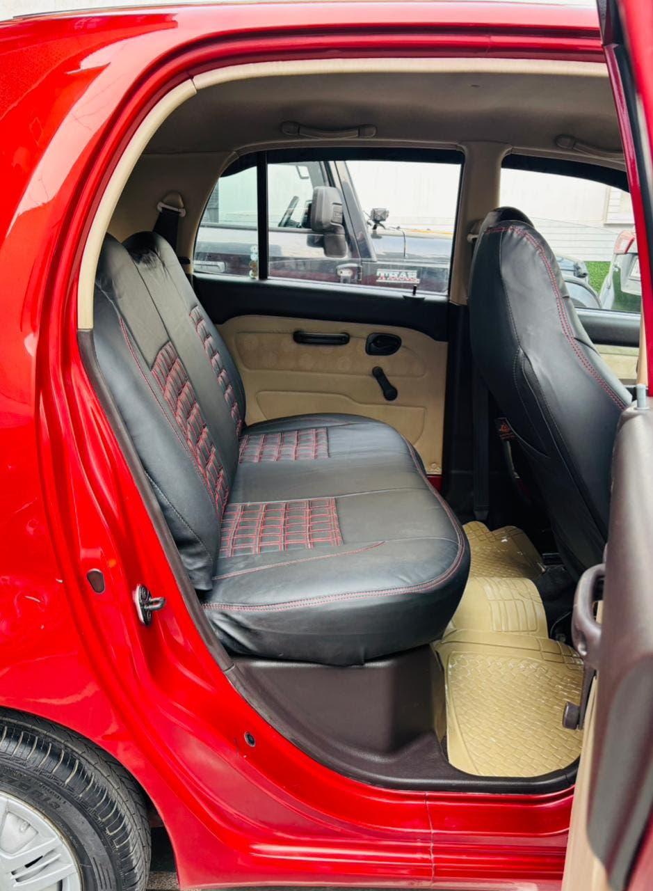 39,000 KMS HYUNDAI SANTRO GL PETROL (2013)