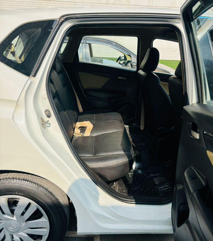 22,000 KMS HONDA JAZZ 1.2 S MT PETROL (2017)