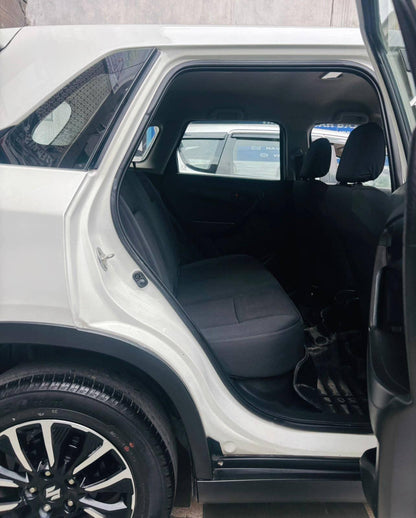 34,000 KMS MARUTI VITARA BREZZA LXI PETROL (2021)
