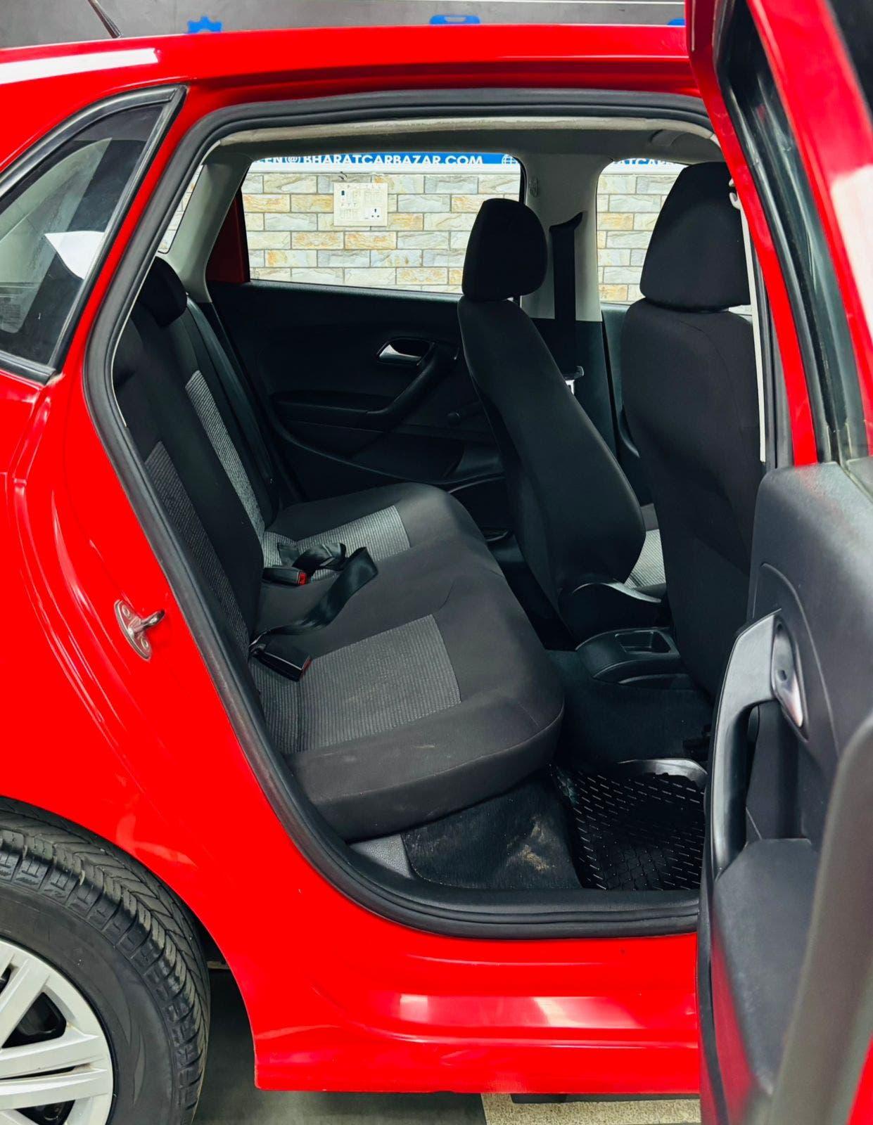 VOLKSWAGEN POLO TRENDLINE 1.0 L PETROL (2019)