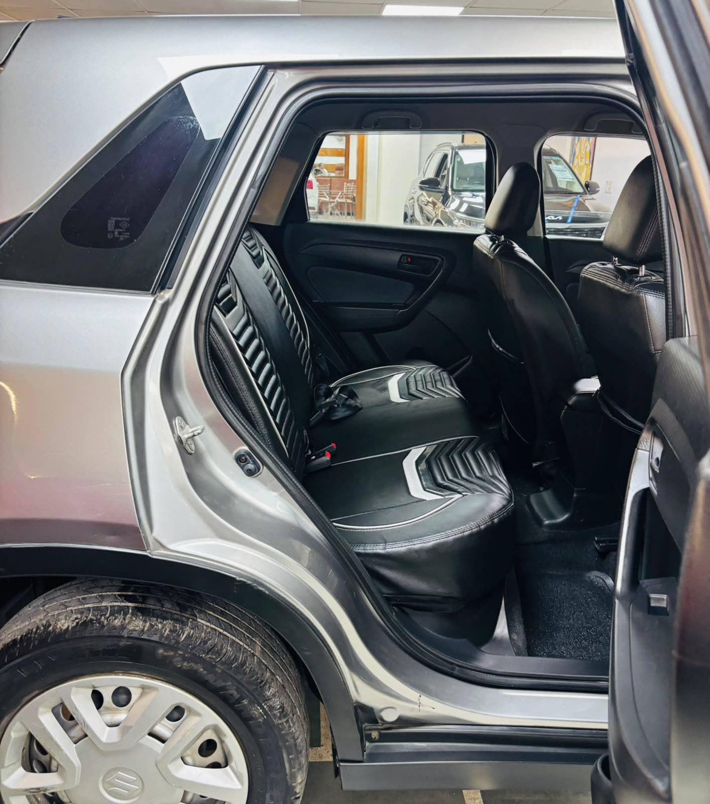 31,000 KMS MARUTI VITARA BREZZA LXI PETROL (2020)