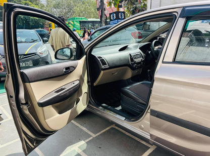 35,000 KMS HYUNDAI I20 MAGNA (O) 1.2 PETROL (2012)