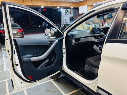 23,000 KMS TATA NEXON 1.2 XM S RTN CNG (2023)