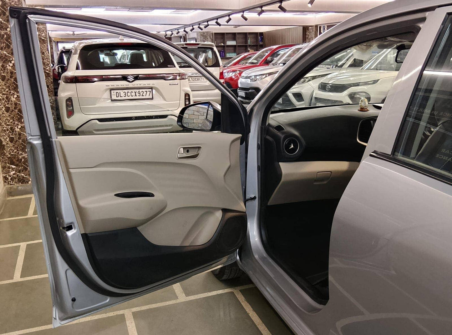 HYUNDAI SANTRO 1.1 MT SPORTZ CNG (2019)