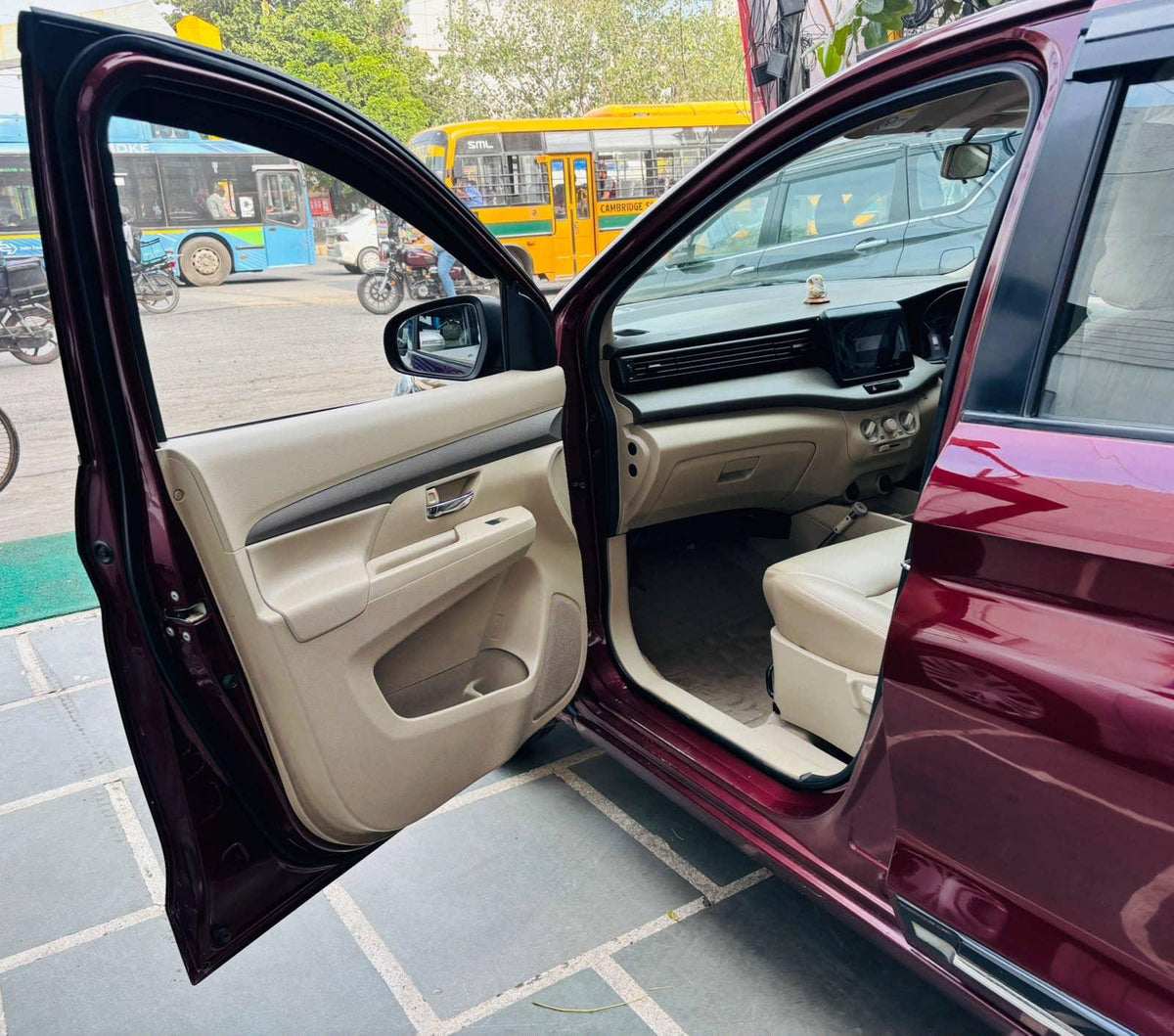 MARUTI ERTIGA VXI SMART HYBRID CNG (2020)