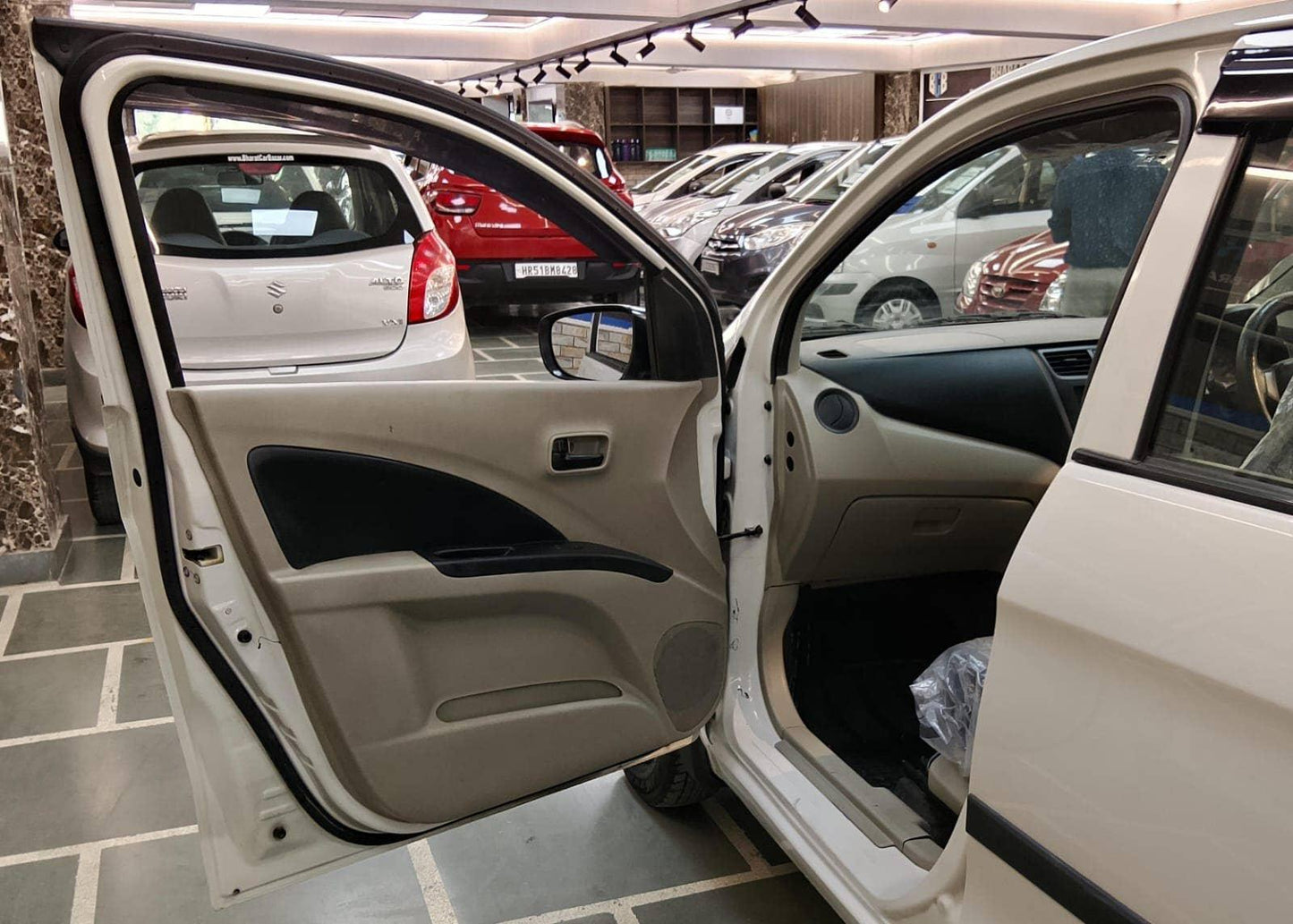 18,000 KMS MARUTI CELERIO LXI PETROL (2017)