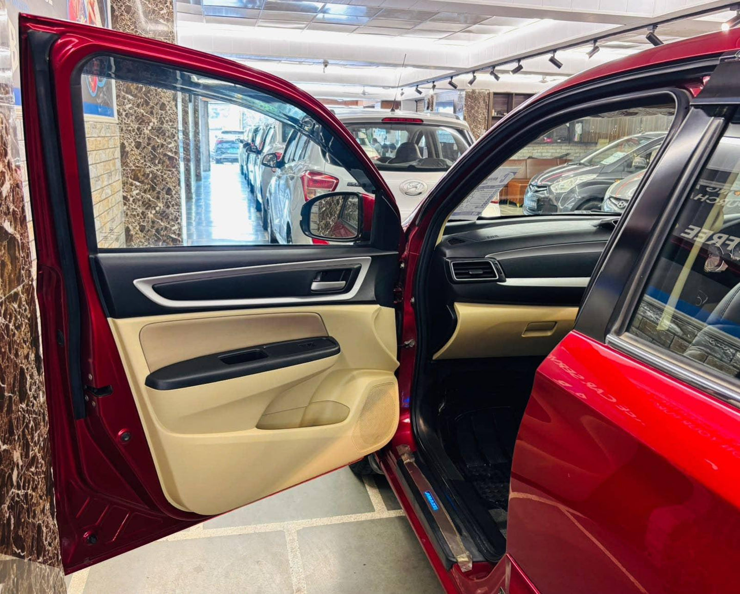 28,000 KMS HONDA AMAZE RDE VX 1.2 MT PETROL (2023)