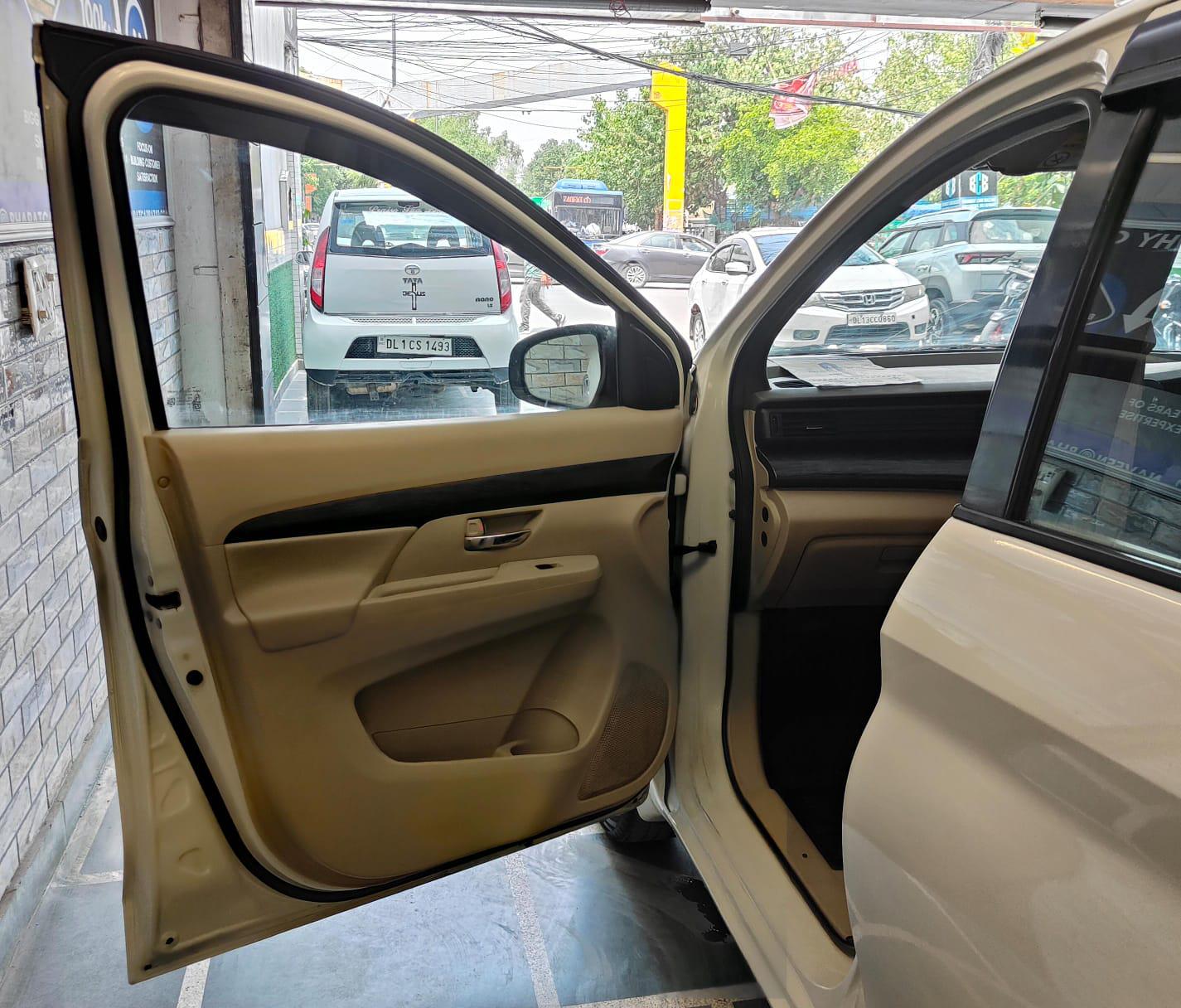MARUTI ERTIGA ZXI GREEN CNG (2022)