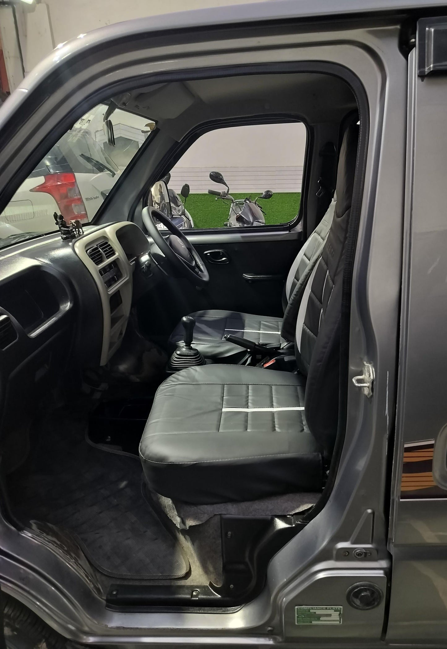 MARUTI EECO 5 SEATER COMPANY CNG (2021)