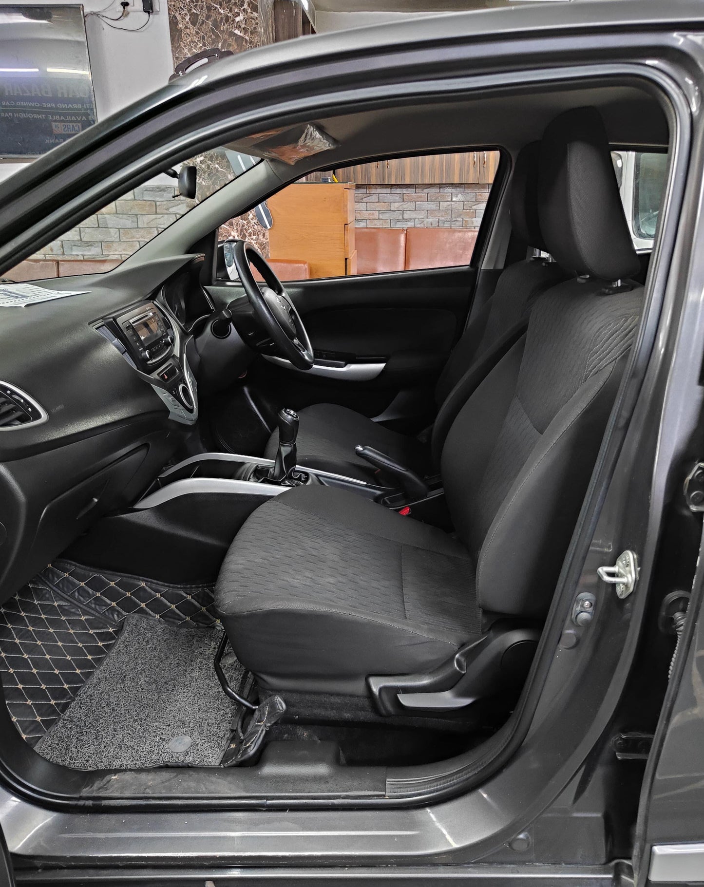 47,000 KMS MARUTI BALENO DELTA PETROL (2018)