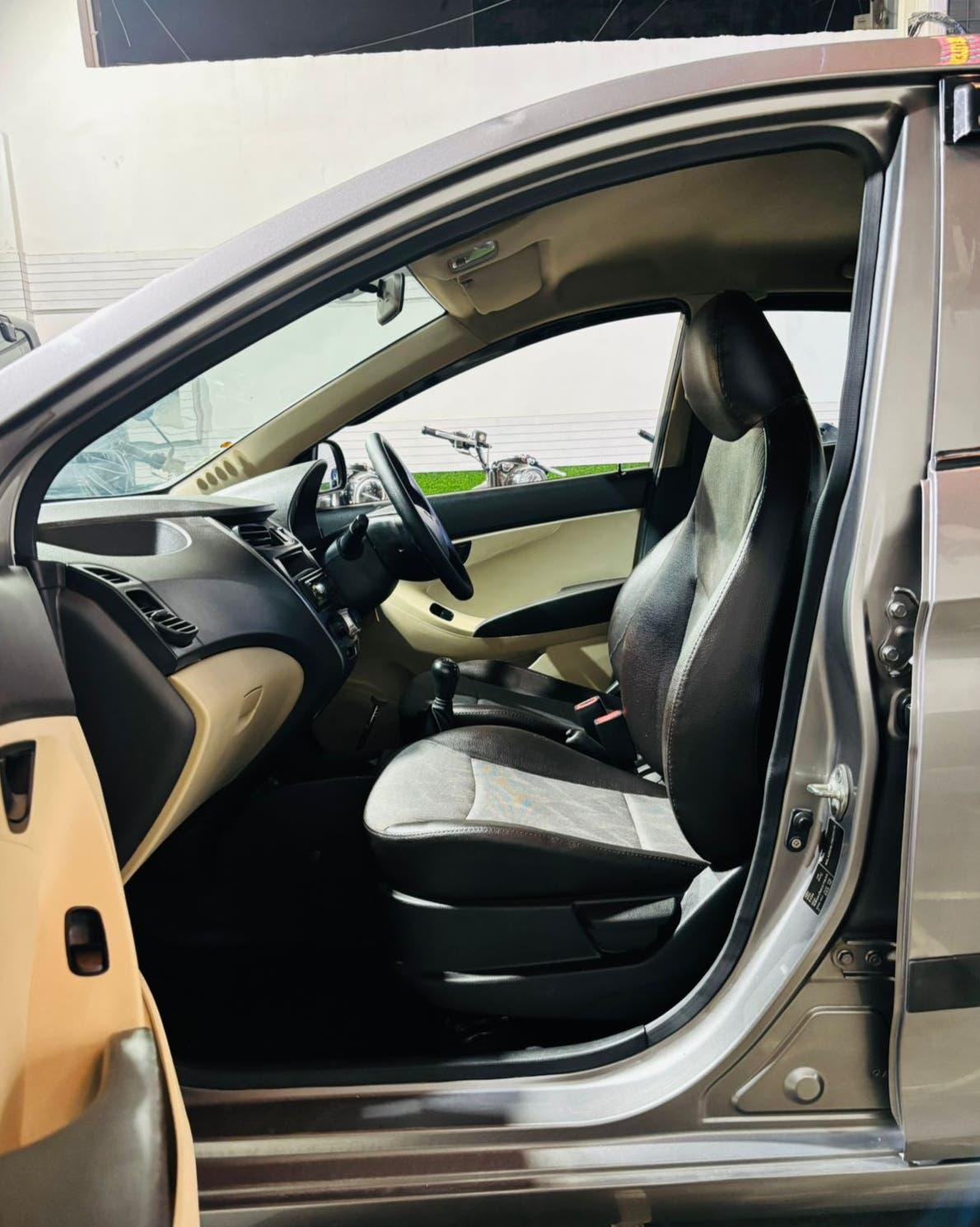 HYUNDAI EON ERA+ PETROL (2012)