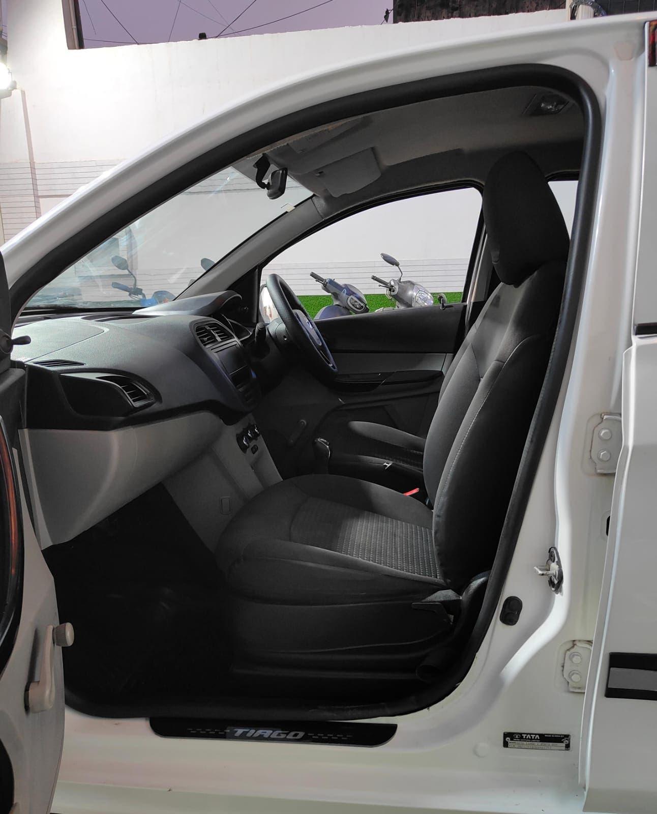 TATA TIAGO XE DIESEL (2020)
