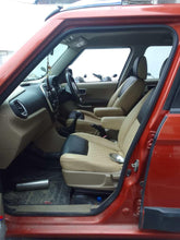 Load image into Gallery viewer, MAHINDRA TUV 300 T8 DIESEL (2016)

