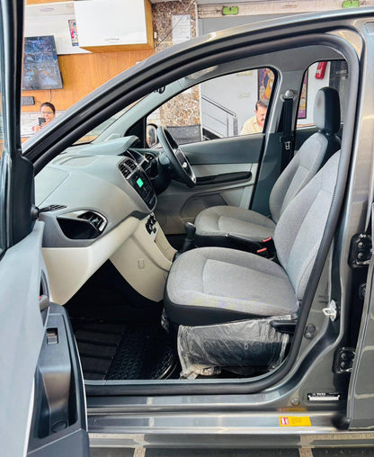 18,000 KMS TATA TIAGO 1.2 CNG TWN XM (2025)