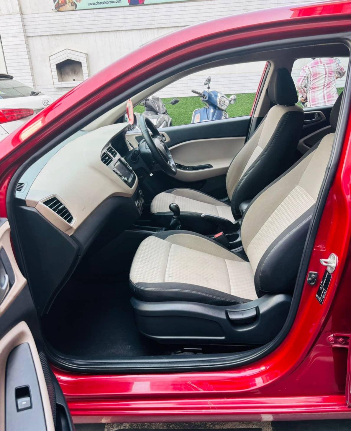 HYUNDAI I20 ASTA 1.2 VTVT PETROL (2018)