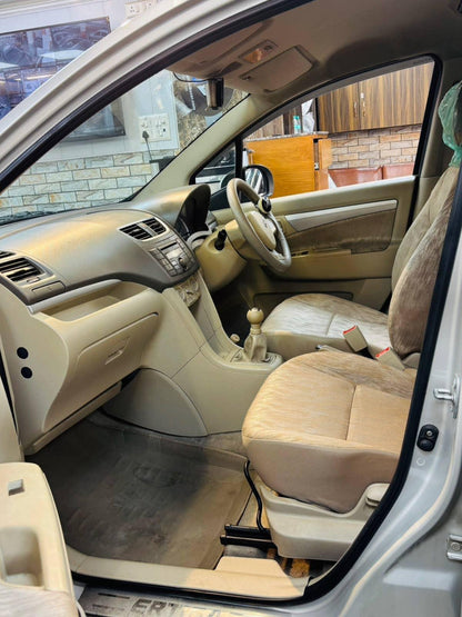 48,000 KMS MARUTI ERTIGA VXI PEROL (2014)