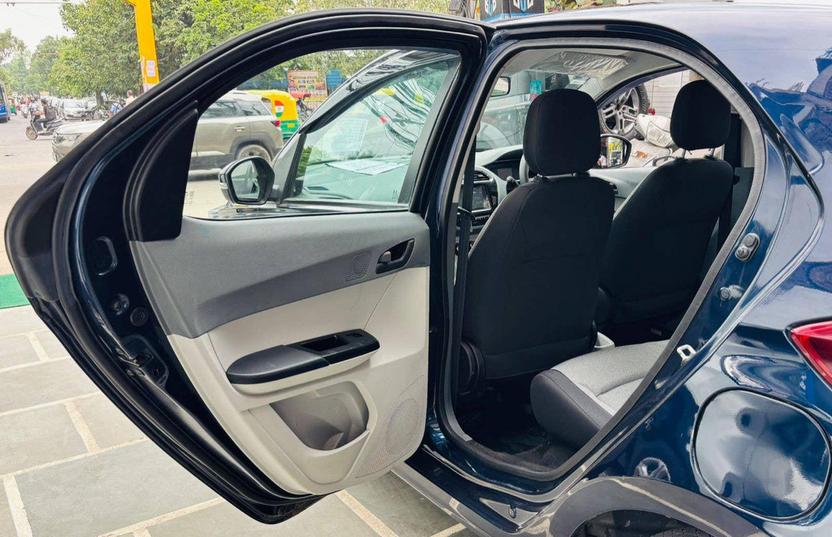 24,000 KMS TATA TIAGO CNG TWN XT 1.2 RTN (2025)