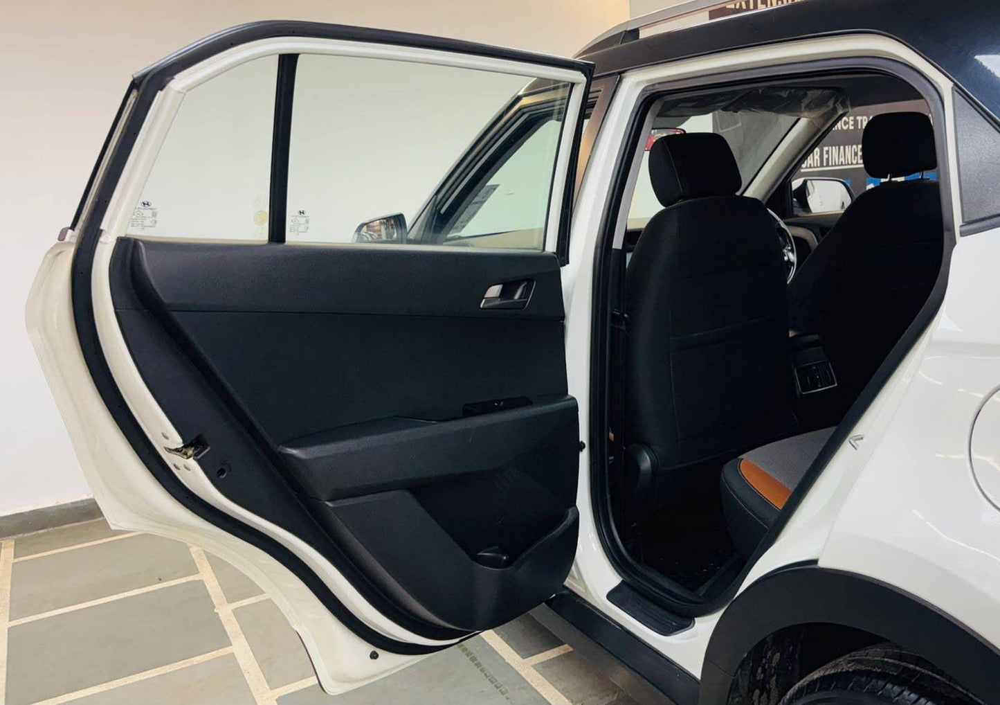 HYUNDAI CRETA 1.6 VTVT SX+ SE MT PETROL (2017)