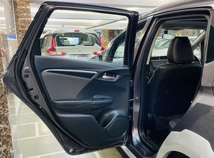 45,000 KMS HONDA WR-V 1.2 VX MT PETROL (2017)