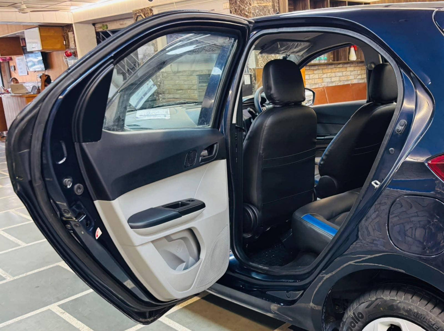 21,000 KMS TATA TIAGO XT (O) 1.2 RTN PETROL (2023)