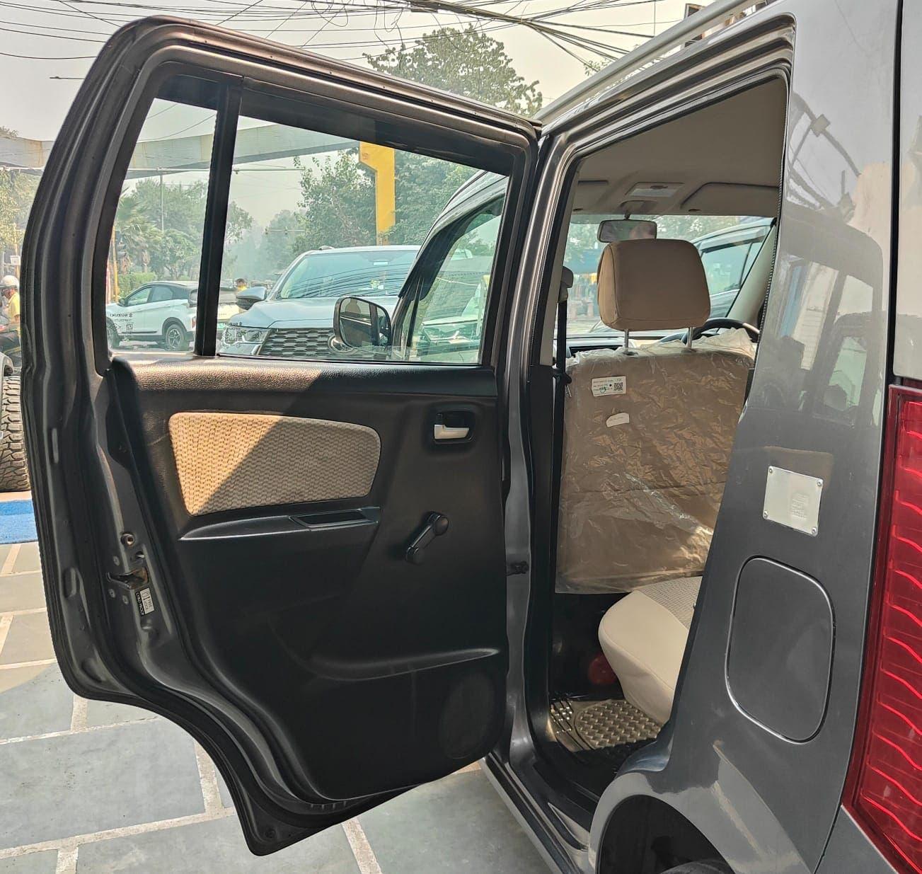 MARUTI WAGONR LXI GREEN CNG (2018)