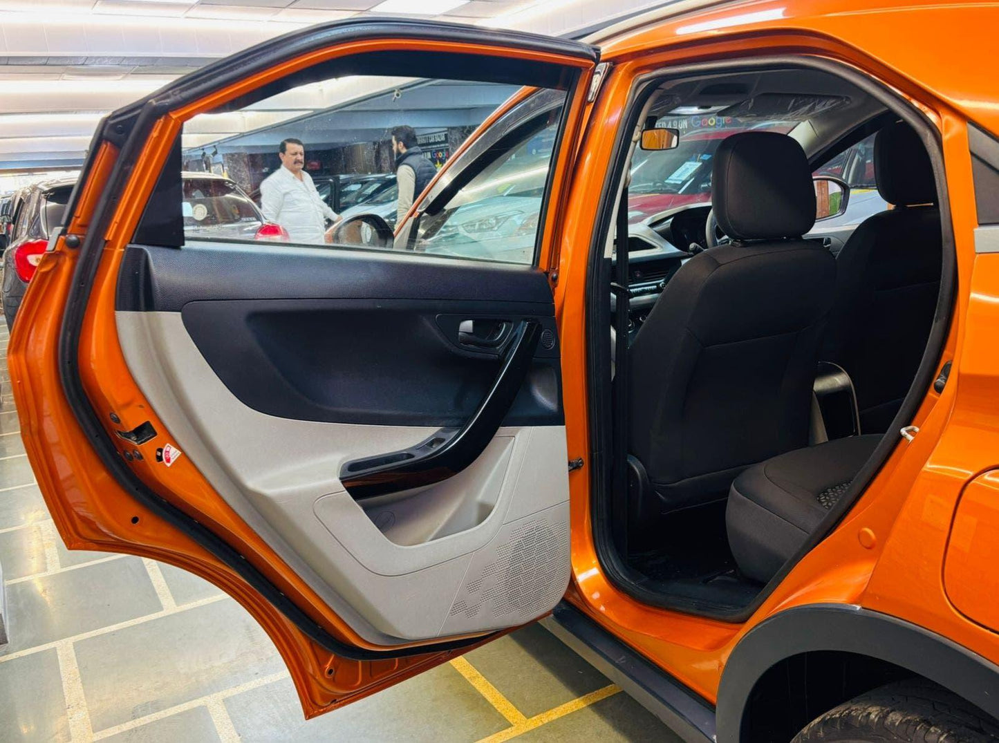 TATA NEXON XMA 1.2 PETROL (2019)