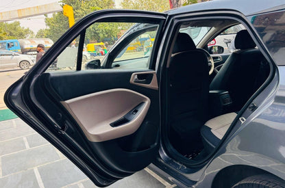 45,000 KMS HYUNDAI I20 1.2 MAGNA PETROL (2019)