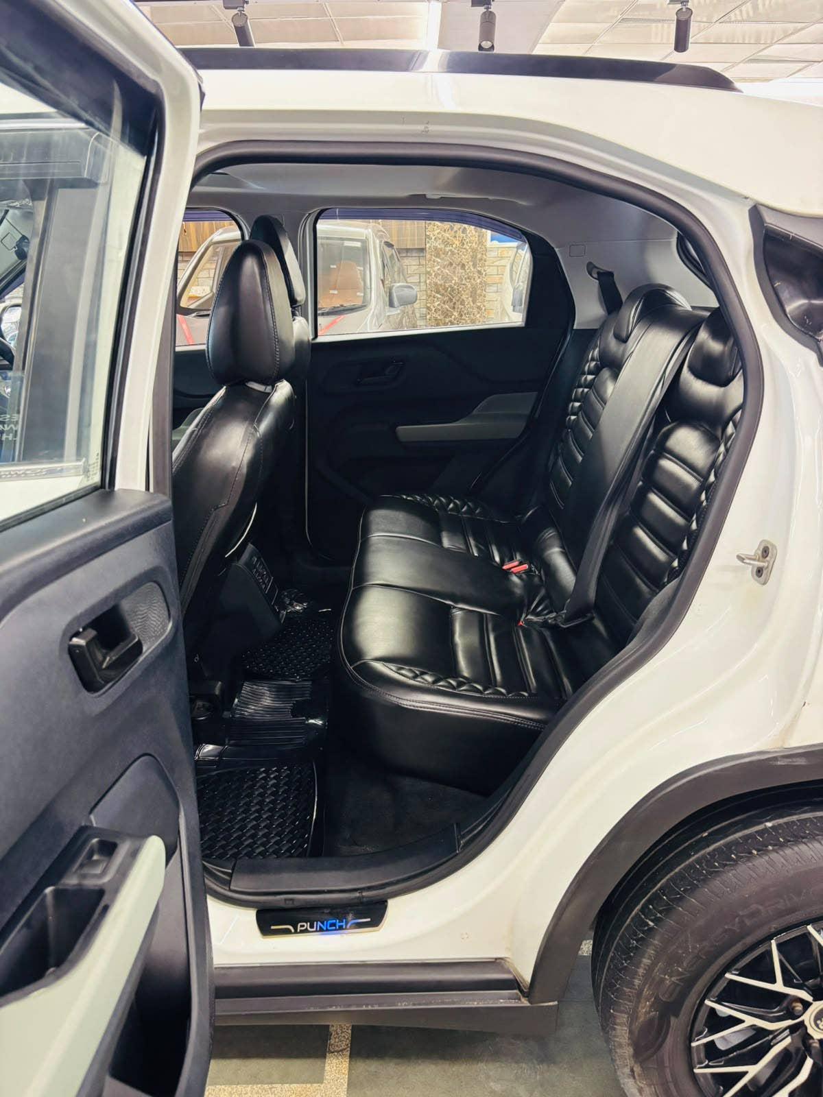 14,000 KMS TATA PUNCH 1.2 ADVENTURE S I-CNG (2025)