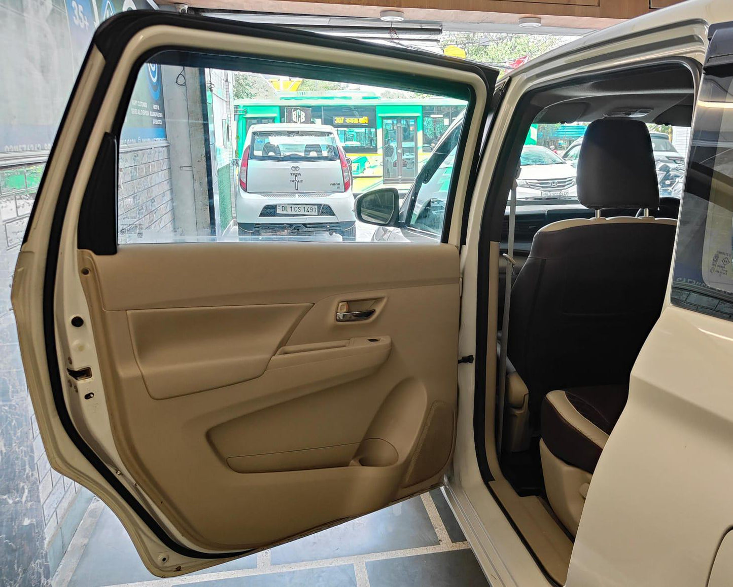 MARUTI ERTIGA ZXI GREEN CNG (2022)