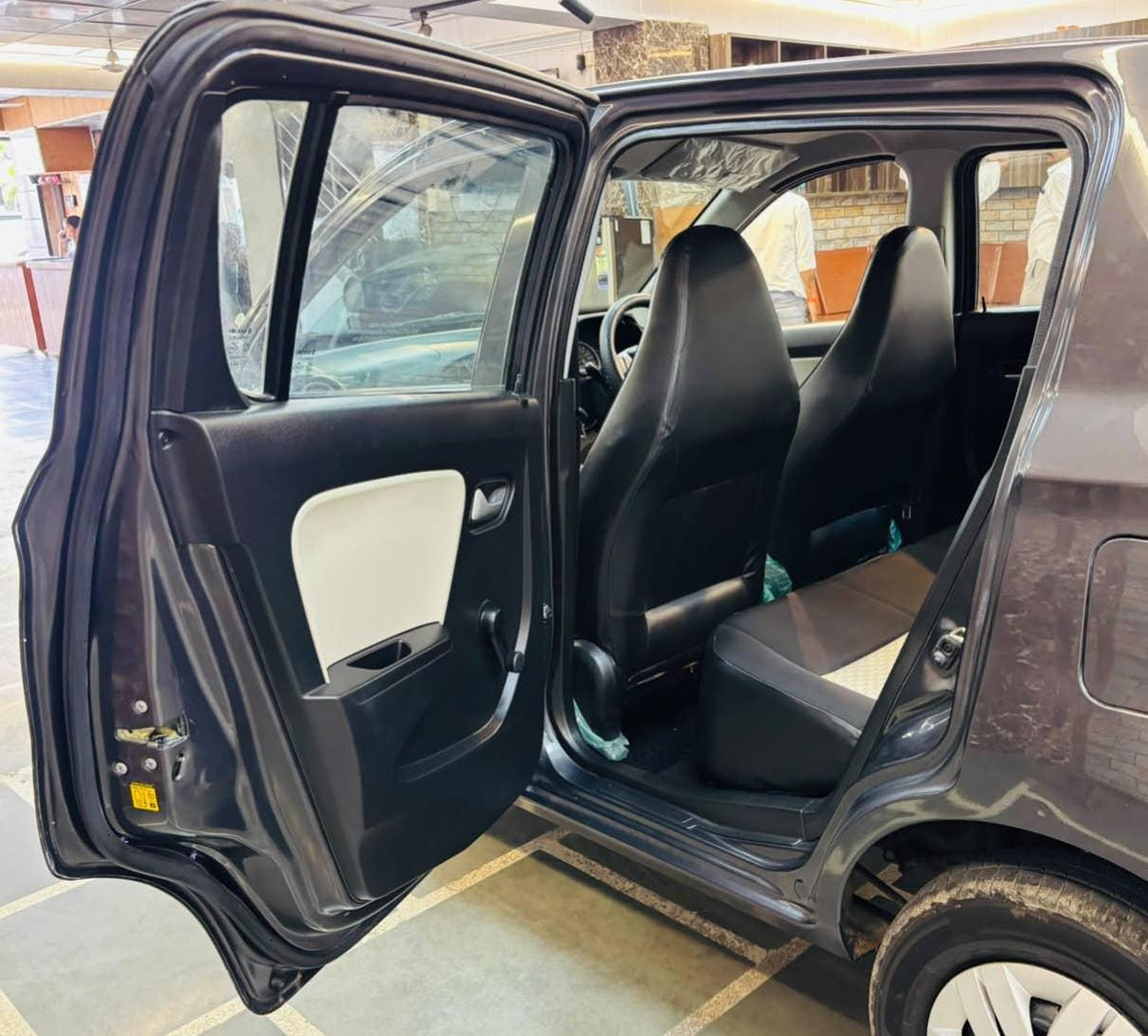 17,000 KMS MARUTI ALTO 800 VXI PETROL (2020)