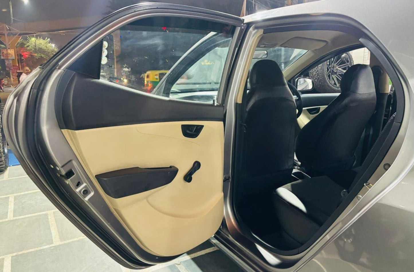 HYUNDAI EON ERA+ PETROL (2012)