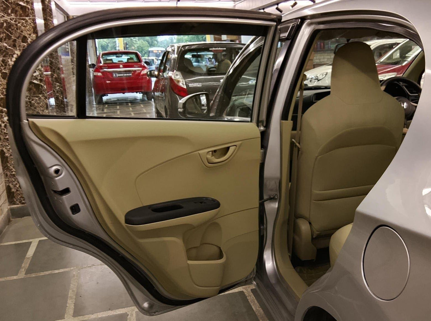 45,000 KMS HONDA AMAZE S MT PETROL (2017)