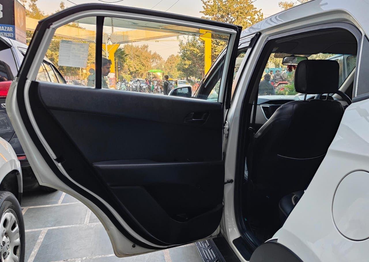 30,000 KMS HYUNDAI CRETA E+ 1.6 PETROL (2019)