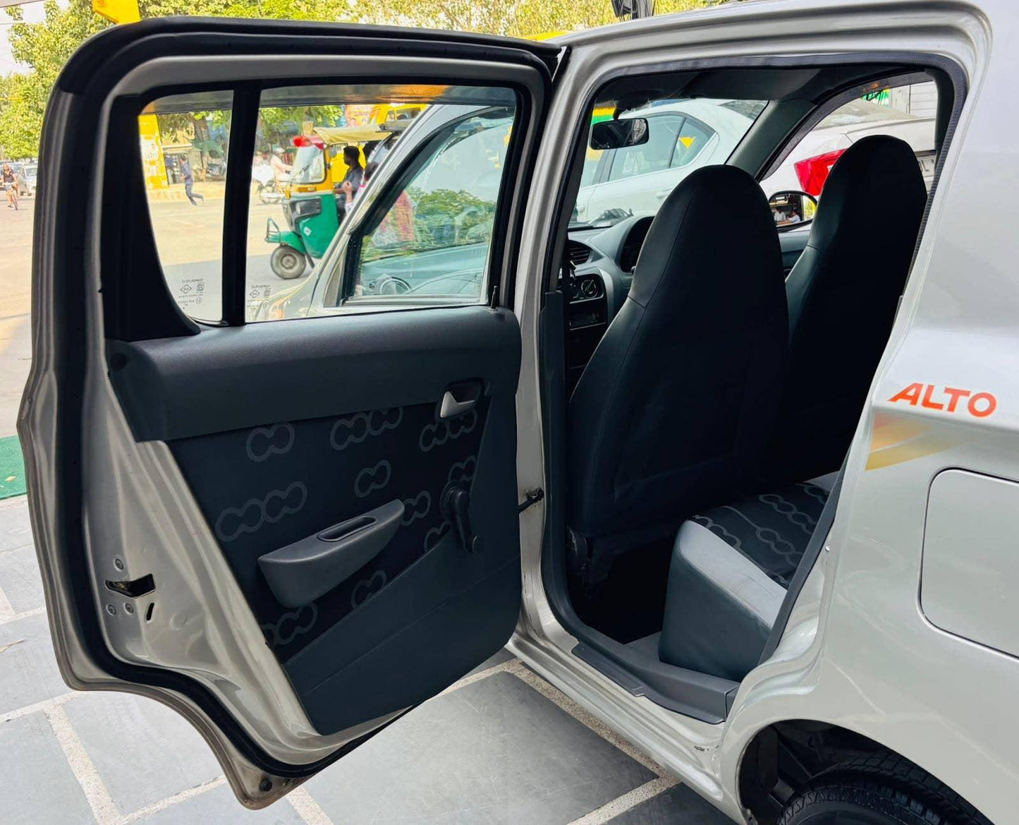 19,000 KMS MARUTI ALTO 800 LXI PETROL (2015)