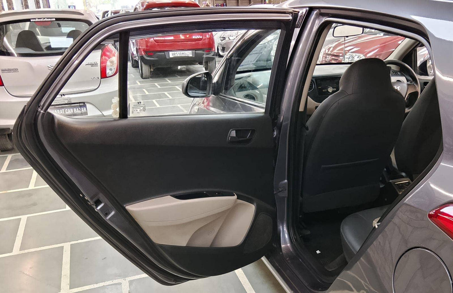 15,000 KMS HYUNDAI GRAND I10 MAGNA 1.2 PETROL (2014)