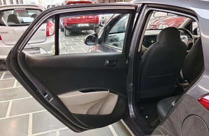 15,000 KMS HYUNDAI GRAND I10 MAGNA 1.2 PETROL (2014)