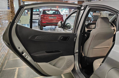 27,000 KMS HYUNDAI GRAND I10 NIOS CORPORATE PETROL (2020)