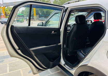 HYUNDAI CRETA SX+ 1.6 MT PETROL (2015)