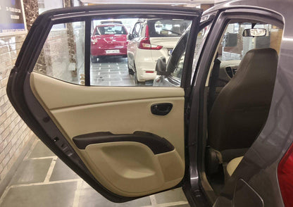11,000 KMS HYUNDAI I10 MAGNA 1.1 PETROL (2014)