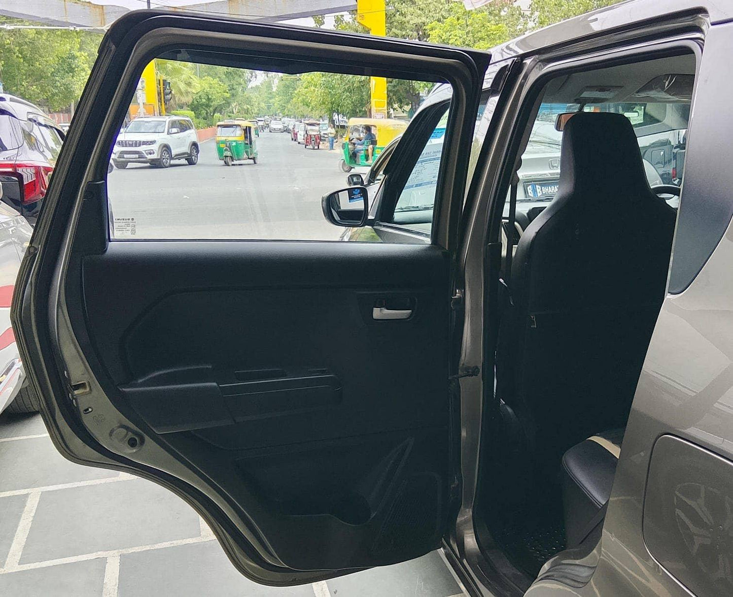 6,000 KMS MARUTI WAGONR VXI GREEN CNG (2022)