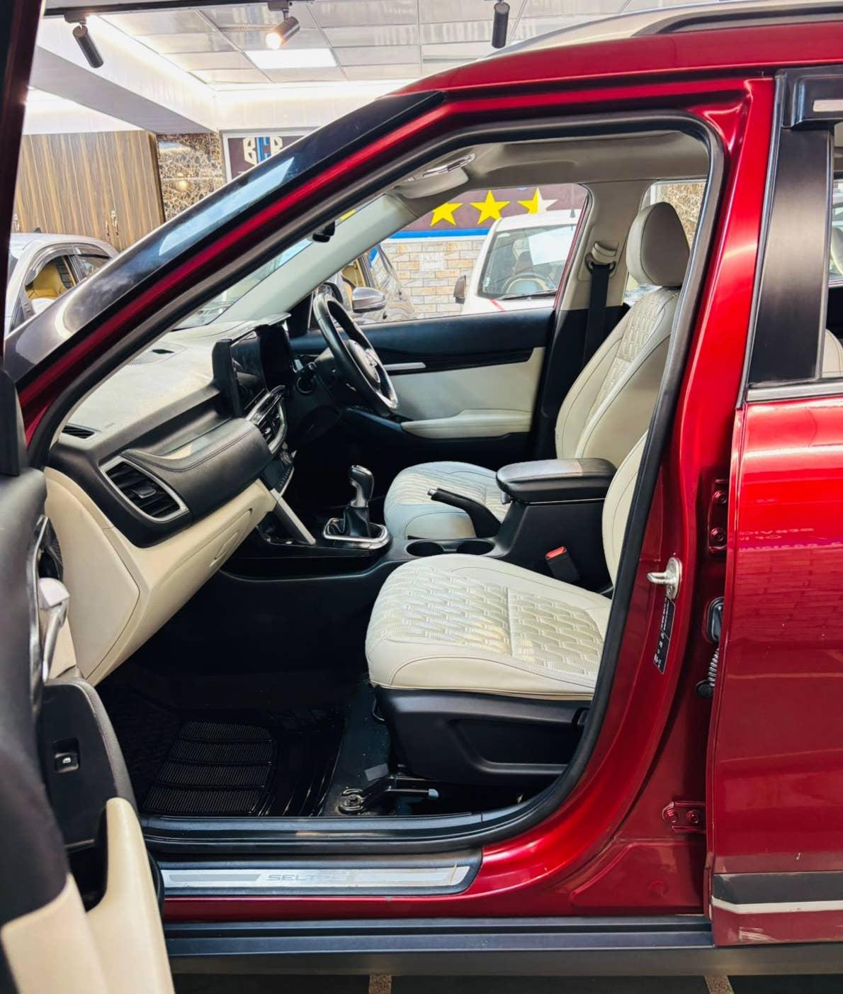 KIA SELTOS 1.5 HTX MT SUNROOF PETROL (2021)