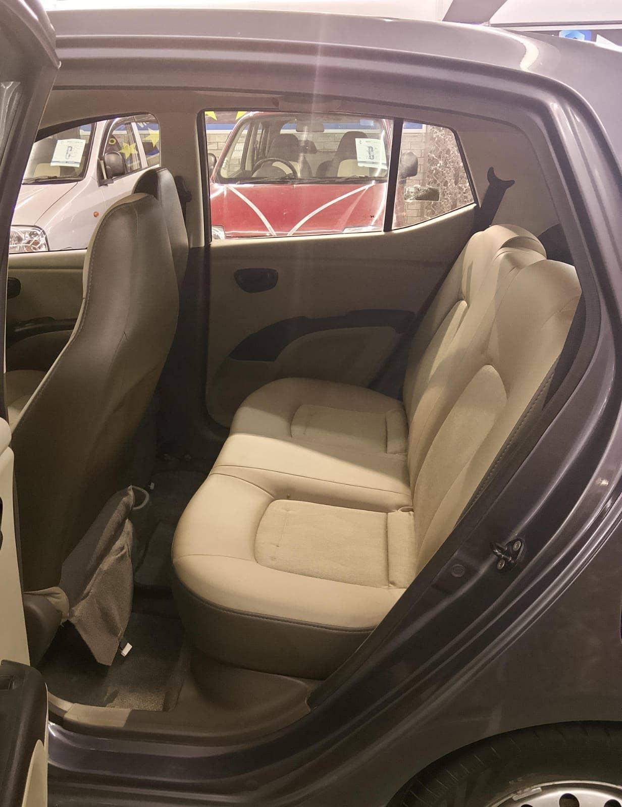 11,000 KMS HYUNDAI I10 MAGNA 1.1 PETROL (2014)