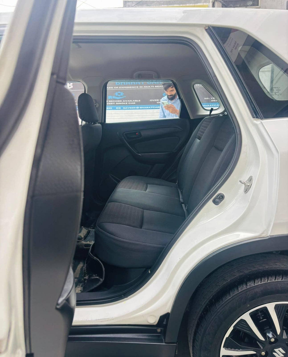 34,000 KMS MARUTI VITARA BREZZA LXI PETROL (2021)