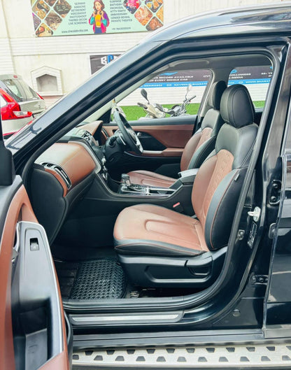 39,000 KMS HYUNDAI ALCAZAR SIGNATURE (O) 6 STR 1.5 DCT PETROL (2023)