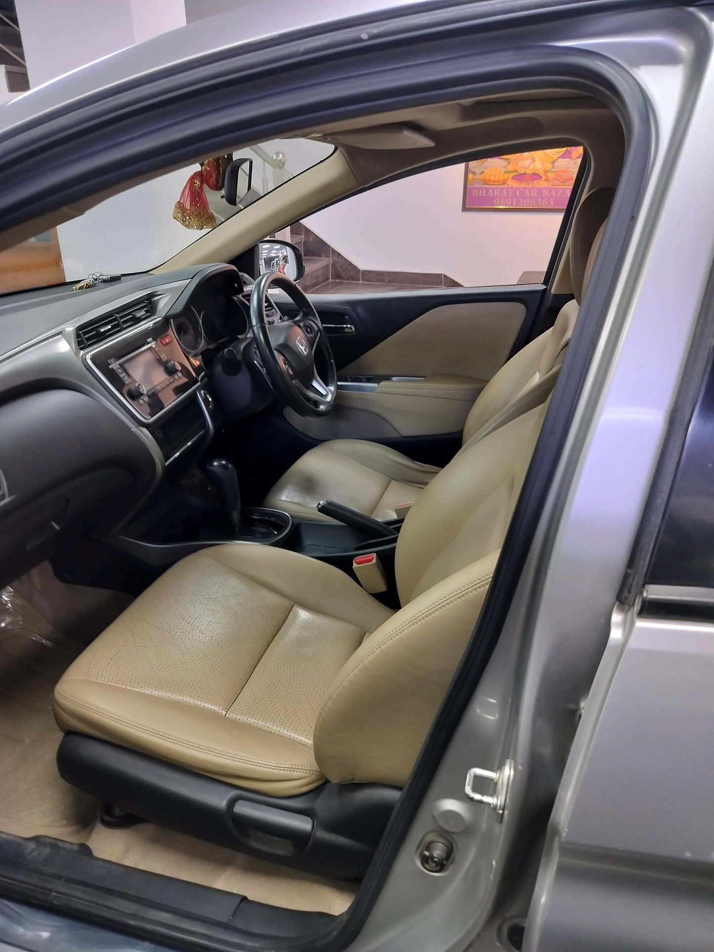 HONDA CITY VX 1.5 CVT PETROL (2014)