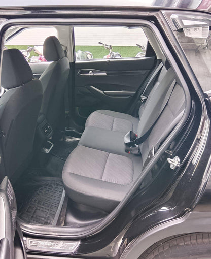 5,000 KMS KIA SELTOS G 1.5 6MT HTE (O) PETROL (2025)